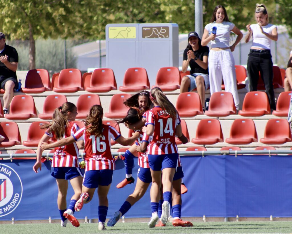 Atletico de Madrid B vs FC Barcelona B - Primera Federación